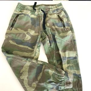TNA army pants size XS